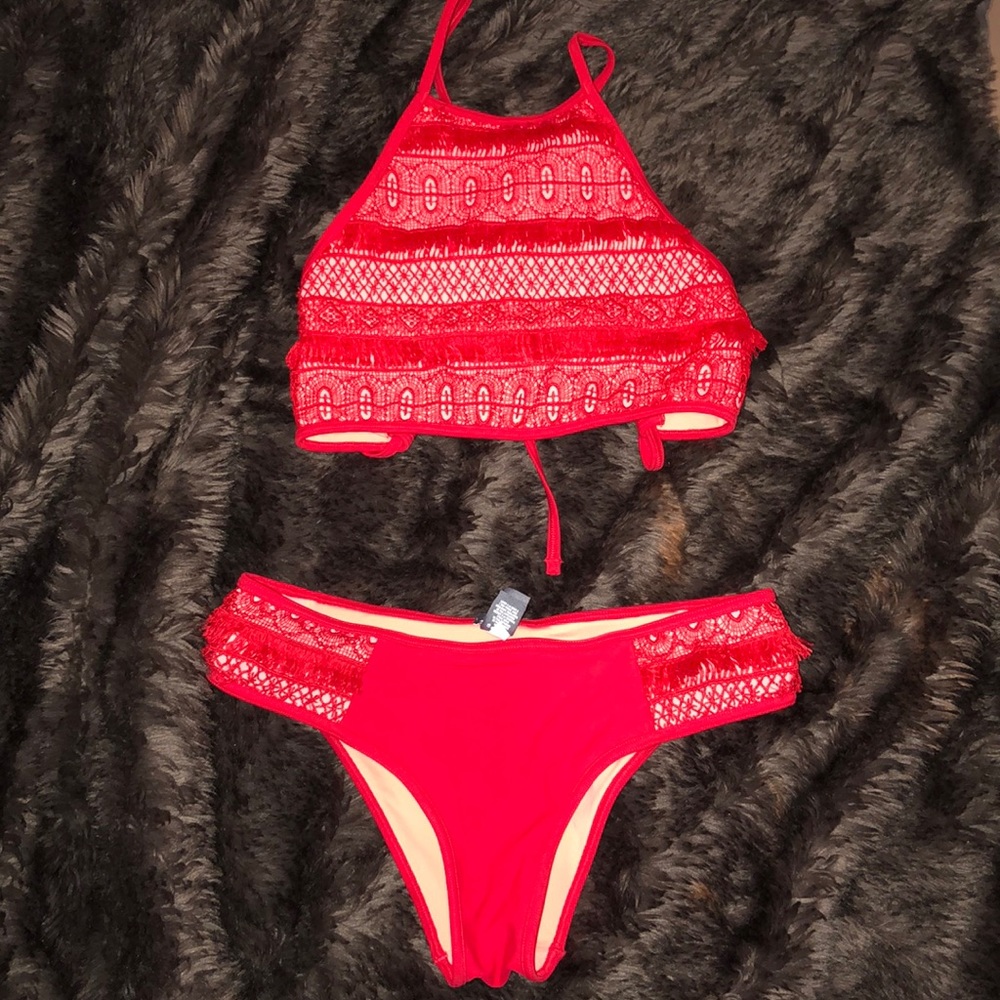 ✨CROCHET 2 PIECE CHEEKY BIKINI✨